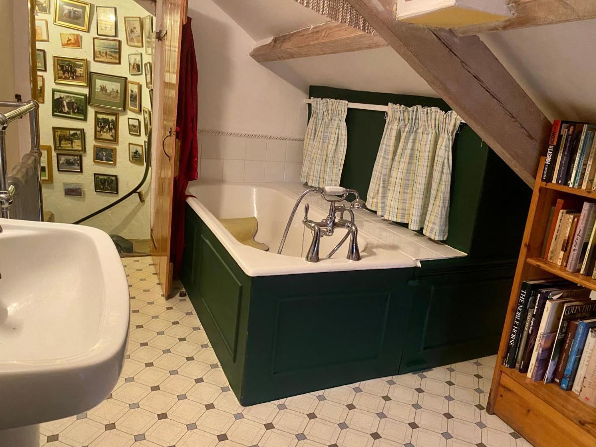 Corndonford Farm Bed & Breakfast Newton Abbot Bagian luar foto